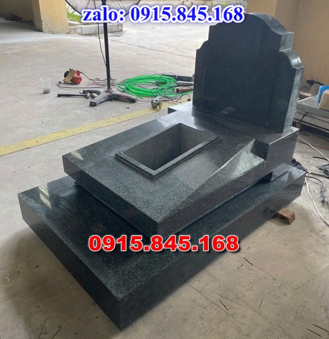 46 Mộ gia đình hung táng đá nguyên khối thái bình 6 mộ ông bà bố mẹ gia đình dòng họ gia tộc, mộ đá granite xanh hoa cương đen cẩm thạch, mộ đá xanh ninh bình mỹ nghệ điêu khắc thanh hóa, giá bán mộ ốp xây chụp kim tĩnh huyệt mộ, mộ đá đơn giản không mái cao cấp, mộ đá có 1 23 mái đao ống chùa cong che, mộ đá đôi song thân phu thê, mộ sư bảo tháp để thề tro cốt 3 5 7 tầng mái, mộ đá trước nhà trong sân, kim tĩnh huyệt mộ địa hung hỏa cái tảng, thiết kế mộ đá kích thước phong thủy hợp mệnh,