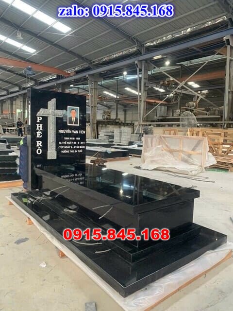 mộ ông bà bố mẹ gia đình dòng họ gia tộc, mộ đá granite xanh hoa cương đen cẩm thạch, mộ đá xanh ninh bình mỹ nghệ điêu khắc thanh hóa, giá bán mộ ốp xây chụp kim tĩnh huyệt mộ, mộ đá đơn giản không mái cao cấp, mộ đá có 1 23 mái đao ống chùa cong che, mộ đá đôi song thân phu thê, mộ sư bảo tháp để thề tro cốt 3 5 7 tầng mái, mộ đá trước nhà trong sân, kim tĩnh huyệt mộ địa hung hỏa cái tảng, thiết kế mộ đá kích thước phong thủy hợp mệnh,