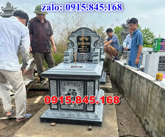 mộ ông bà bố mẹ gia đình dòng họ gia tộc, mộ đá granite xanh hoa cương đen cẩm thạch, mộ đá xanh ninh bình mỹ nghệ điêu khắc thanh hóa, giá bán mộ ốp xây chụp kim tĩnh huyệt mộ, mộ đá đơn giản không mái cao cấp, mộ đá có 1 23 mái đao ống chùa cong che, mộ đá đôi song thân phu thê, mộ sư bảo tháp để thề tro cốt 3 5 7 tầng mái, mộ đá trước nhà trong sân, kim tĩnh huyệt mộ địa hung hỏa cái tảng, thiết kế mộ đá kích thước phong thủy hợp mệnh, 