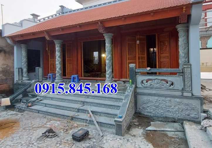 watermarked cot hien nha tho tron xanh reu 1024x578 1