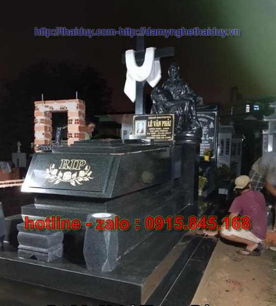 37 Mộ công giáo đá tự nhiên thanh hoá 9 373 Mộ công giáo đá tự nhiên thanh hoá