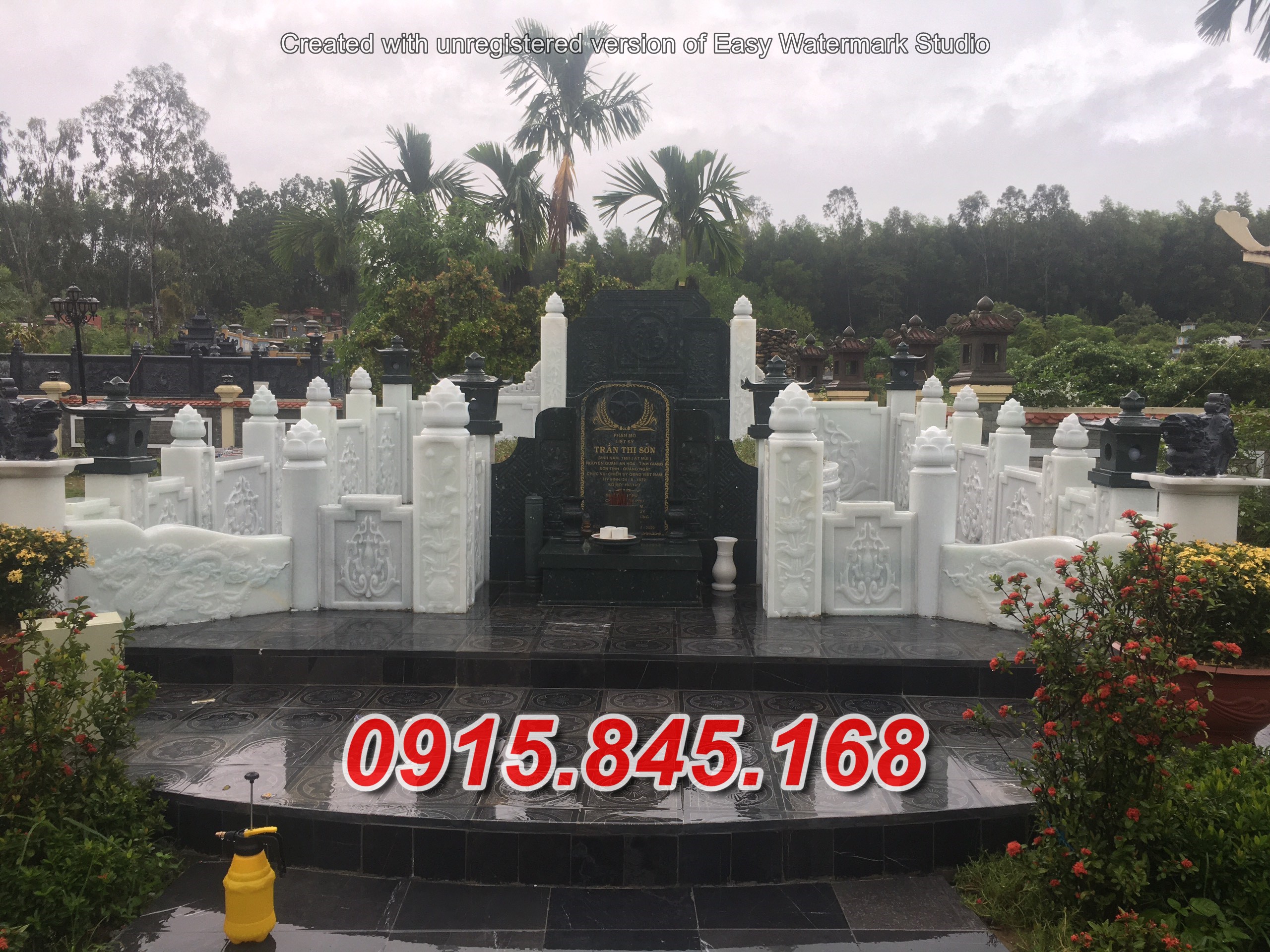 99Mộ lục giác hưng yên đá hình tròn 11 995Mộ lục giác hưng yên đá hình tròn thái bình