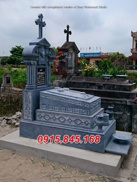 52Mộ công giáo khánh hoà đá khối 7 watermarked Mo cong giao da LM 07