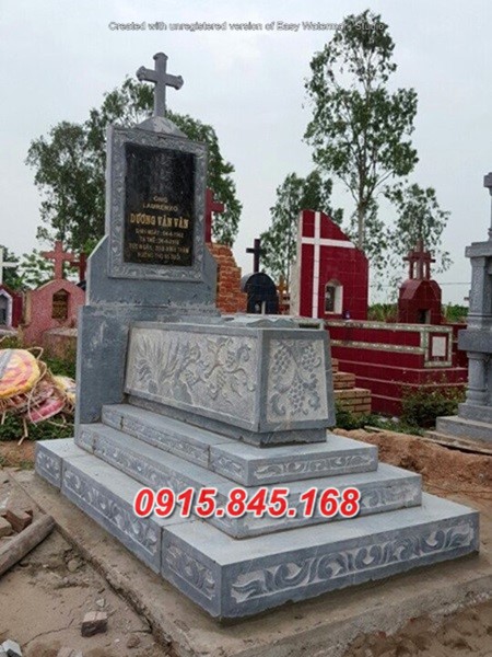 48Lăng mộ công giáo làm đá quảng trị 9 watermarked mo cong giao 641