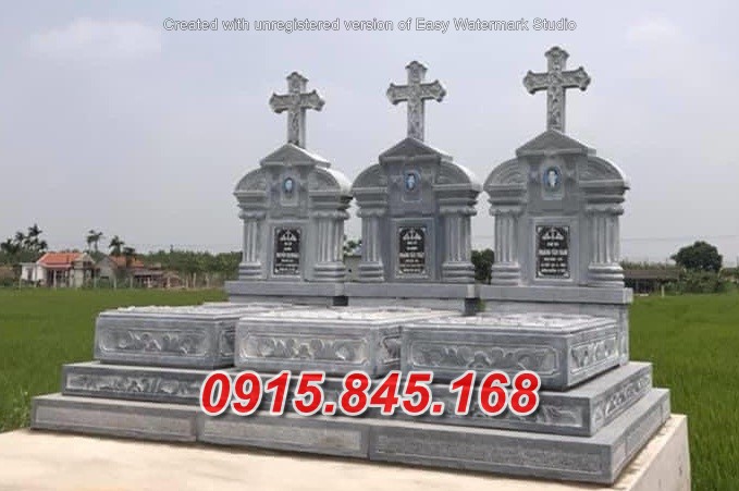 36Mộ người công giáo đá khối quảng ninh 10 watermarked z2395653266704 a68fb00f7a8a6d324784c647434595e0