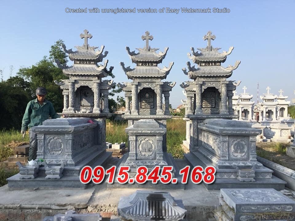 36Mộ người công giáo đá khối quảng ninh 8 watermarked z2395675693679 bba371b3f8bb48f2c2d97ae01adffaad