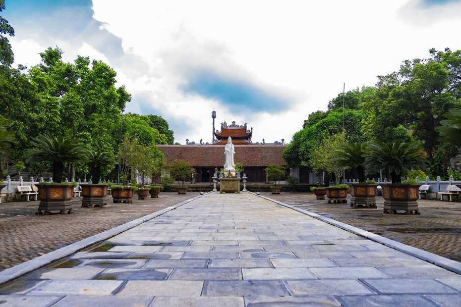 7Văn khấn cúng động thổ xây sửa mộ phần