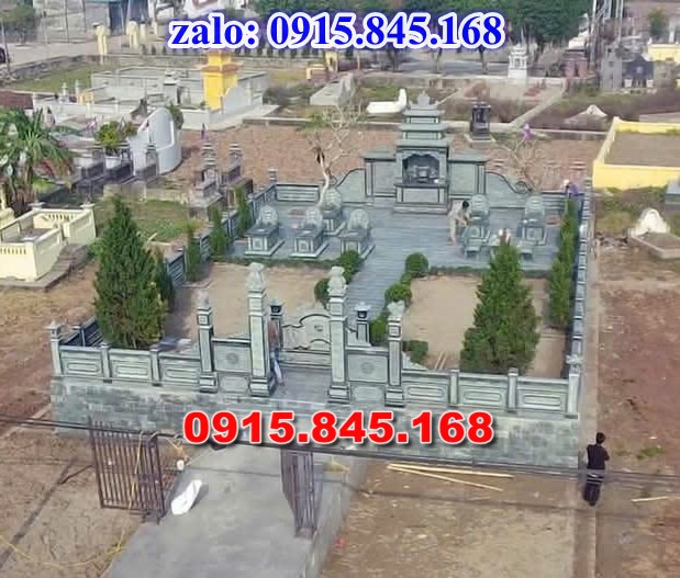 Mẫu nhà mồ xây đá granite để tro cốt bố mẹ, mẫu nhà mồ tiền chế bằng đá có mái che, giá bán nhà mồ đá xanh cẩm thạch granite, kích thước nhà mồ mả để tro cốt ba má gia đình, thiết kế nhà mồ đá hoa cương để tro cốt ba má, Nhà mồ giá rẻ xây gạch đá xi măng mái ngói, tường bao hàng rào đá nhà mồ dòng họ, cuốn thư bức bình phong đặt trước sân cửa nhà mồ, cuốn thư bức bình phong đặt trước sân cửa nhà mồ, đỉnh lư hương bình bông lọ hoa đặt ngoài mộ, rồng nghê sư tử đá lát sân nền nhà mồ, 