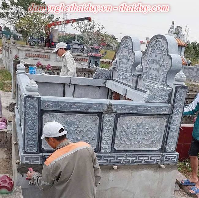 Kim+25 tĩnh huyệt mộ đá lâm đồng 10 mo da tu nhien dung tho tro cot lap dat can tho