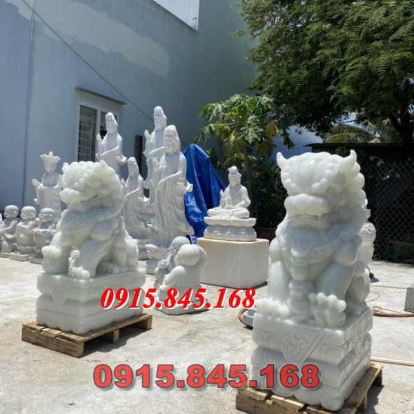 Mẫu-39 kỳ lân sư tử đá nghê bình thuận 14 watermarked ky lan de cong phong thuy 1 600x600 1