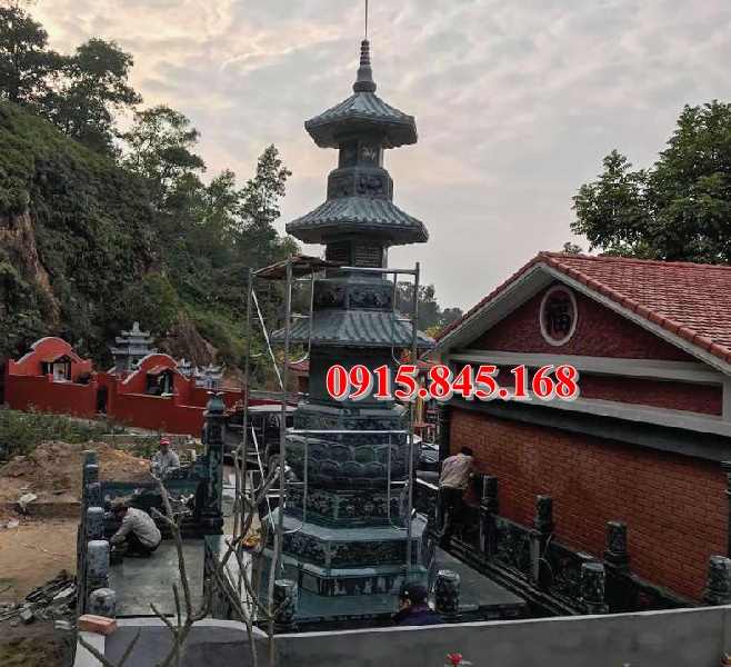 119+Úp chụp mộ đá khối quảng ninh 12 watermarked mo da hinh thap xanh reu 1