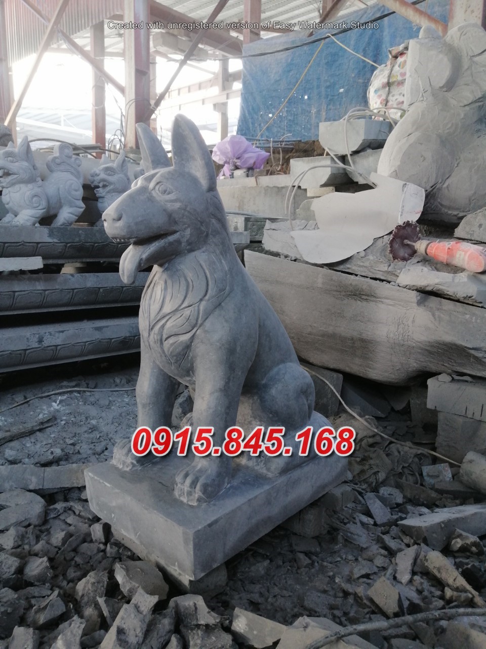 67-Tượng chó đá khối cao bằng 14 watermarked z2402238738274 e97cc83d6bcb6d4942f9c401149e9502 2