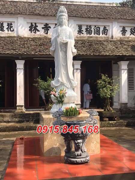 Mẫu-63 đỉnh lư hương đá hà giang 9 watermarked z2421512780710 04127fec2afb57e2e53c9c95e35e2904 2