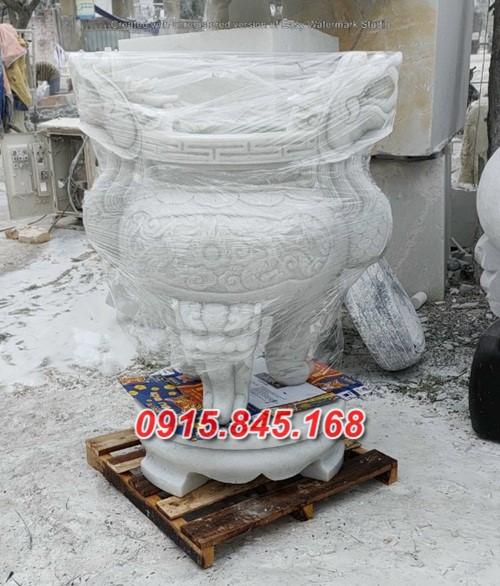 64-Mẫu lư đỉnh hương đá trắng yên bái 16 watermarked z2421522356580 e74910ae729d7ab2c5e35ff31dea4918