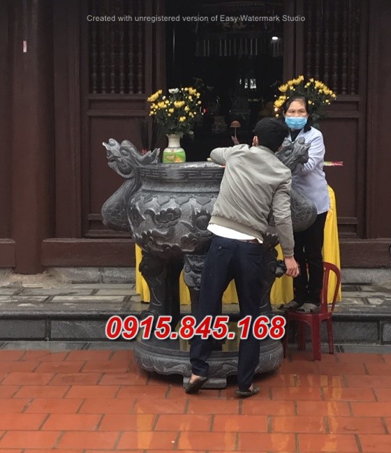 84-Mẫu lư đỉnh hương đá cao bằng 18 watermarked z3352482451514 28a360b1659689d88614dcb78e88232b 5