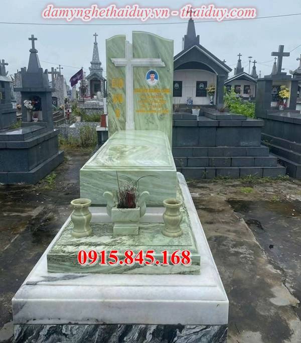 Mẫu+09 mộ kích thước đá xanh nguyên khối 10 97878676576