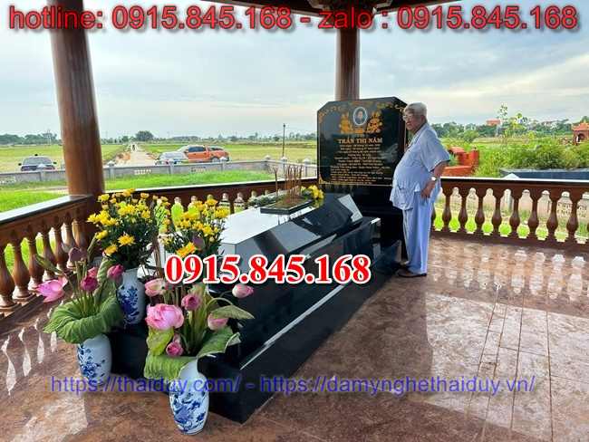 25+Mộ tam cấp đá xanh lâm đồng 11 watermarked XX 11 Copy 1