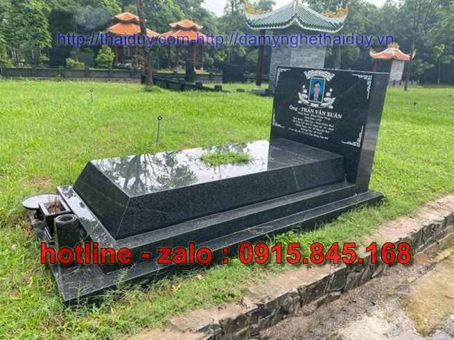 watermarked mau mo da granite 1 768x576 Copy 3 Copy Copy 2