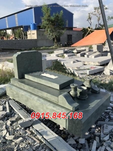 09+Mộ tam cấp đá xanh hà tĩnh 9 watermarked mau mo tam son don gian dep da xanh reu 62 mo da khong mai 4Qabz Copy