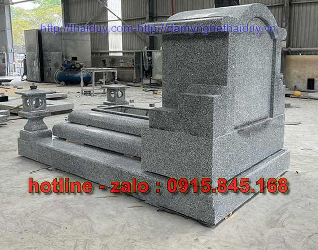 15+Mẫu mộ đá tam cấp quảng ngãi 7 watermarked mo da hoa cuong xam dep 1