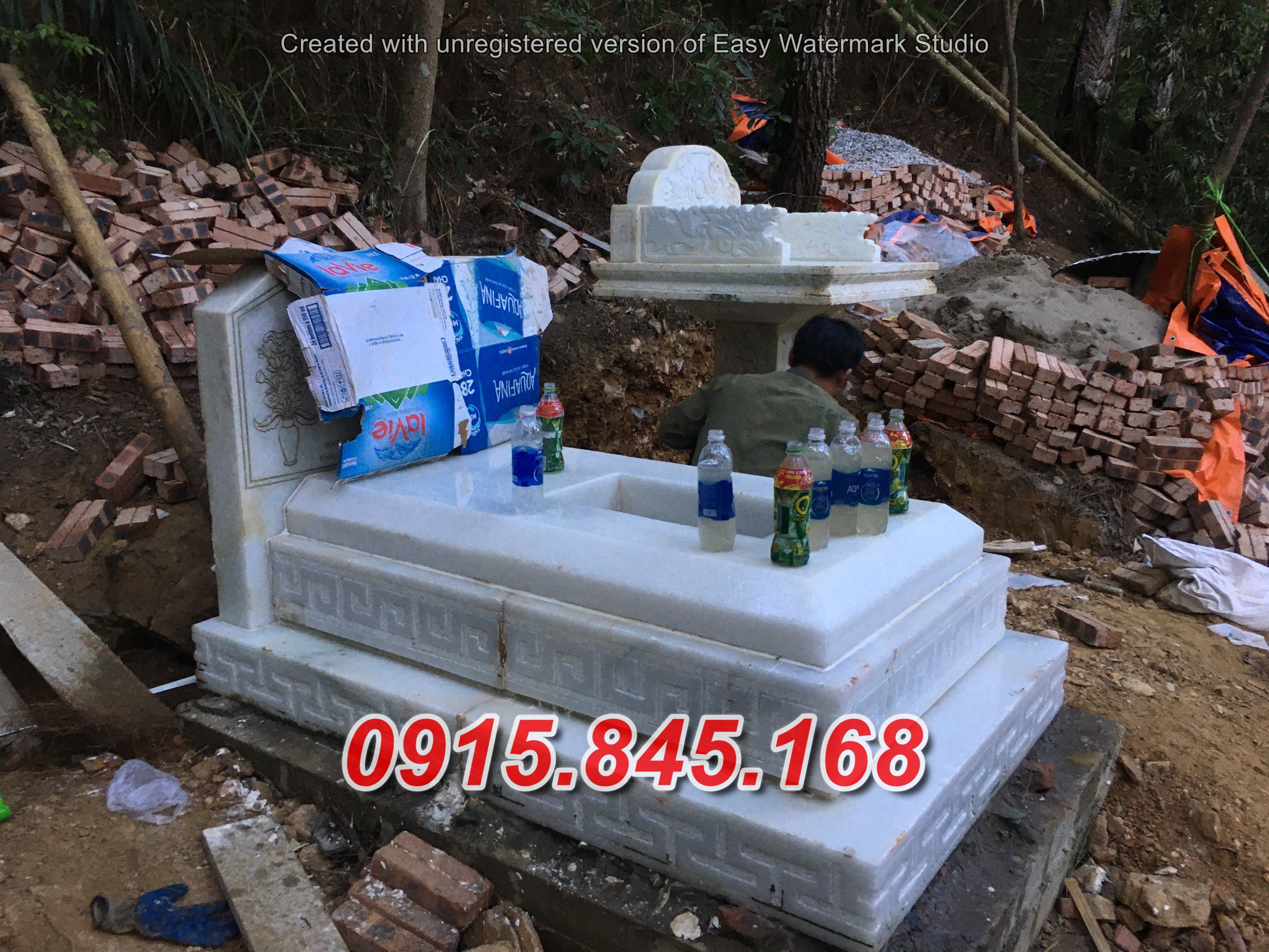 Mộ+28 tam cấp đá khối bình dương 15 watermarked z2395660978748 0d365f32d1bc114fa2b6bfd95d2986cd