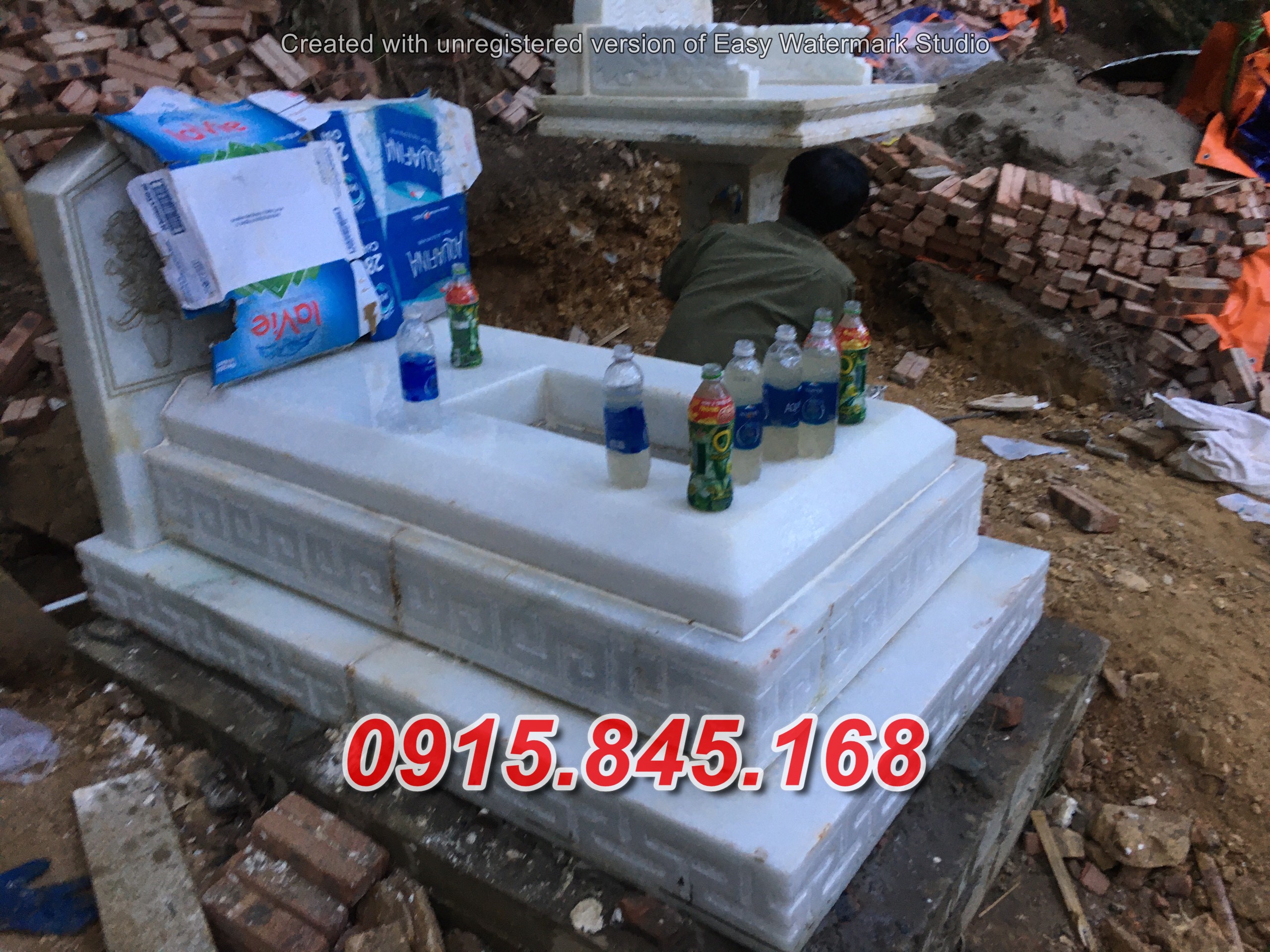 Mộ+28 tam cấp đá khối bình dương 14 watermarked z2395660983593 51ff79edead868dd6189511fdfe0e89b