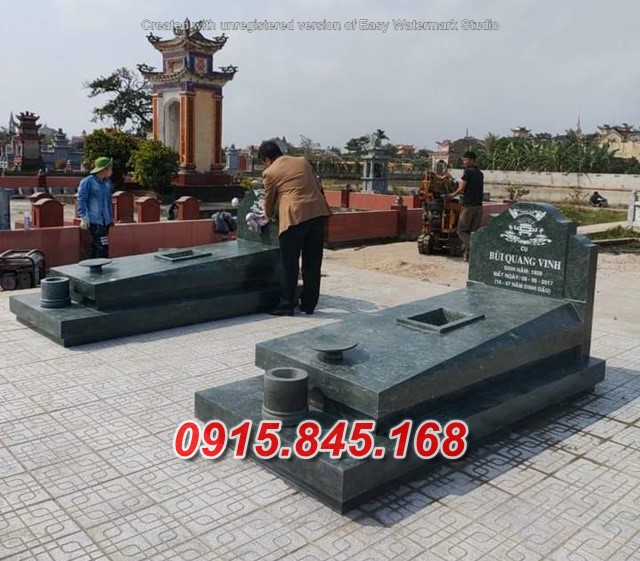 Mộ+42 tam cấp đá khối tiền giang 15 watermarked z3352328667360 7ea593d7ec1c782ee126d4230cbab03a