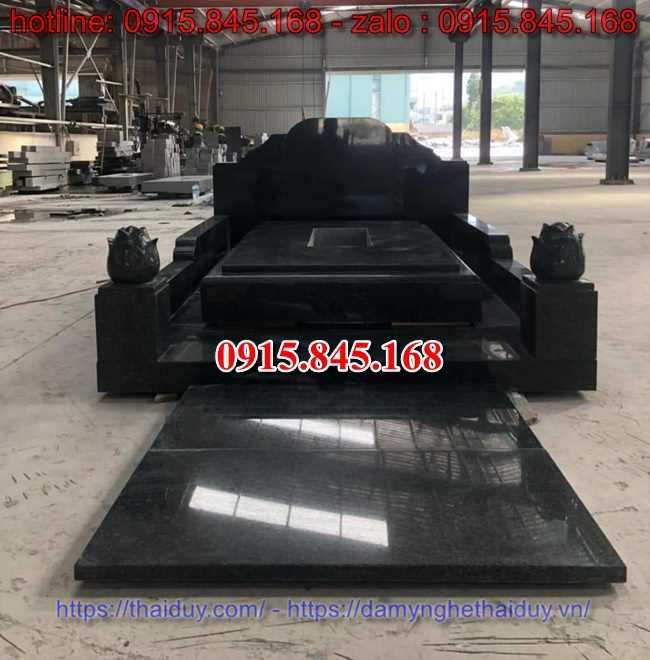 88+Mộ đá quảng ngãi xây nguyên khối 8 watermarked z4871782336785 a0ce4b134bbce3a6ce808b4253923412 Copy