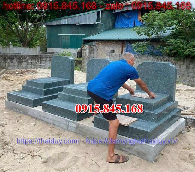 88+Mộ đá quảng ngãi xây nguyên khối 10 watermarked z5031714892488 db5ae1eb284a7de473a41bf8925b2cb5 Copy Copy 2