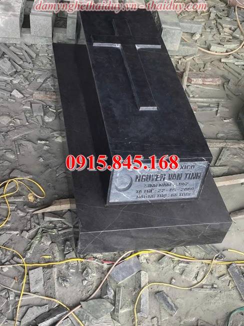 95+Mộ đắk lắk xây đá nguyên khối 12 watermarked z6338200026991 1bc9622ca419cc16d8b180fd12f72194