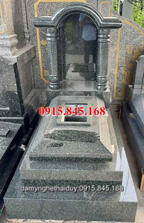Mẫu02+ mộ bình dương bằng đá nguyên khối 13 watermarked z6750830964556 6742131cea5f2be84301e99879c2287e