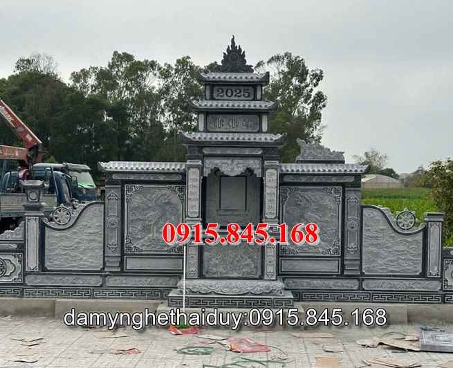 45+Củng thờ đá xanh nguyên khối 12 watermarked z6750968271112 2f64bda8350df5d31761c85b8b5003da