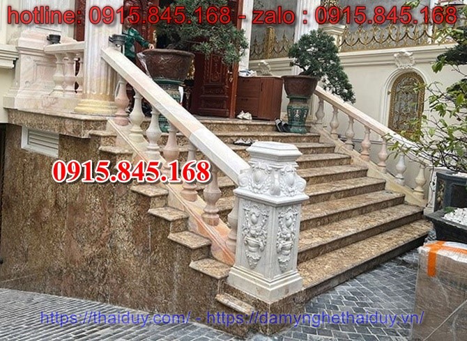 63Mẫu cột lai châu xây ốp dán đá khối 11 watermarked lan can bac cau thang