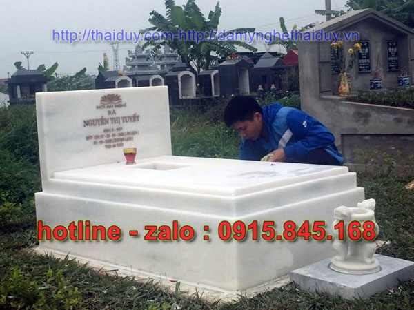 64Mộ đá quảng trị nguyên khối giá bán 15 watermarked Mo da trang LM 09