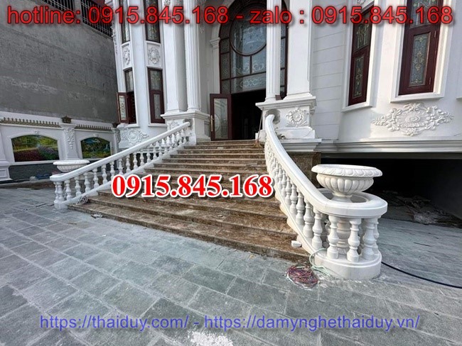 53 Tường bao hàng rào nhà mồ đá xanh Sóc Trăng 9 tường bao hàng rào lan can đá nhà thờ họ từ đường, giá nơi cửa hàng xưởng bán tường bao hàng rào lan can đá, hàng rào tường bao lan can đá xanh lăng mộ nghĩa trang, hàng rào đá granite hoa cương marble biệt thự sân vườn, tường bao đá xanh trắng vàng cẩm thạch tự nhiên tay vịn, lan can chùa miếu đình làng ao hồ bằng đá mỹ nghệ điêu khắc, hàng rào nhà mồ đá chạm sen rồng phượng thiết kế kích thước,