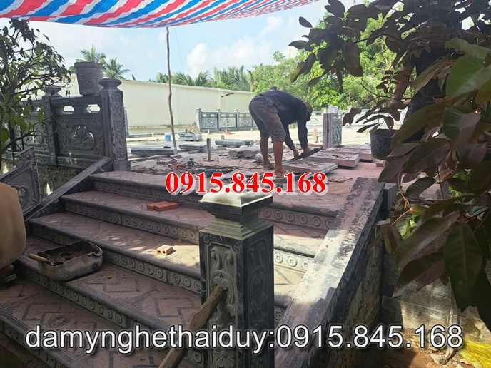 53 Tường bao hàng rào nhà mồ đá xanh Sóc Trăng 14 tường bao hàng rào lan can đá nhà thờ họ từ đường, giá nơi cửa hàng xưởng bán tường bao hàng rào lan can đá, hàng rào tường bao lan can đá xanh lăng mộ nghĩa trang, hàng rào đá granite hoa cương marble biệt thự sân vườn, tường bao đá xanh trắng vàng cẩm thạch tự nhiên tay vịn, lan can chùa miếu đình làng ao hồ bằng đá mỹ nghệ điêu khắc, hàng rào nhà mồ đá chạm sen rồng phượng thiết kế kích thước,