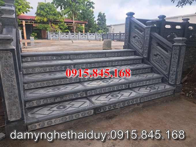 Lan can đá lăng mộ, Lan can đá nghĩa trang, Lan can đá nhà mồ bán, Lan can đá chùa miếu, Giá bán lan can đá tự nhiên nguyên khối, Thiết kế lan can đá điêu khắc hoa văn, Làm xây lan can đá granite trọn gói, Tường bao ao hồ bằng đá, Tường bao đá nhà thờ họ, Tường bao đá sân vườn biệt thự, Hàng rào đá xanh ngọc cẩm thạch, Hàng rào đá ninh bình thanh hóa, Hàng rào đá trắng Vàng hoa cương, 