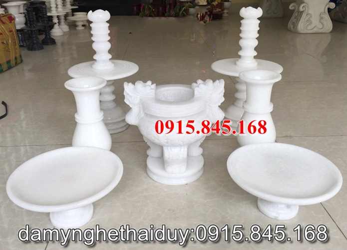 30 Bộ bát hương thắp nhang đá Nguyên Khối Bình Phước 41 giá bộ bát hương đá ngoài trời, kích thước bộ bát hương đá, bộ bát hương bằng đá xanh, lọ hoa bằng đá, bình bông bằng đá, đĩa đựng trái cây hoa quả, đèn hạc thờ, chén nước bằng đá, mẫu bộ bát hương đá vuông, bộ bát hương đá ninh bình, bộ bát hương đá non nước, lư hương đá, bộ bát hương đá gốm sứ, bộ bát hương đá nhỏ, bộ bát hương đá trắng, bộ bát hương đá vàng, bộ bát hương đá granite hoa cương, bộ bát hương đá nguyên khối, bộ bát hương đá rồng phượng, bộ bát hương đá công giáo, bộ bát hương lăng mộ, bộ bát hương đá chùa miếu, bộ bát hương đá nhà thờ họ từ đường,