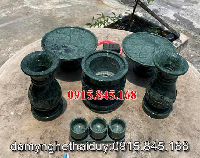 30 Bộ bát hương thắp nhang đá Nguyên Khối Bình Phước 48 giá bộ bát hương đá ngoài trời, kích thước bộ bát hương đá, bộ bát hương bằng đá xanh, lọ hoa bằng đá, bình bông bằng đá, đĩa đựng trái cây hoa quả, đèn hạc thờ, chén nước bằng đá, mẫu bộ bát hương đá vuông, bộ bát hương đá ninh bình, bộ bát hương đá non nước, lư hương đá, bộ bát hương đá gốm sứ, bộ bát hương đá nhỏ, bộ bát hương đá trắng, bộ bát hương đá vàng, bộ bát hương đá granite hoa cương, bộ bát hương đá nguyên khối, bộ bát hương đá rồng phượng, bộ bát hương đá công giáo, bộ bát hương lăng mộ, bộ bát hương đá chùa miếu, bộ bát hương đá nhà thờ họ từ đường,